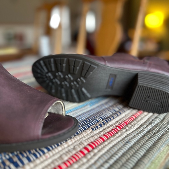 JBU Harper Open Toe Boots - Picture 8 of 9